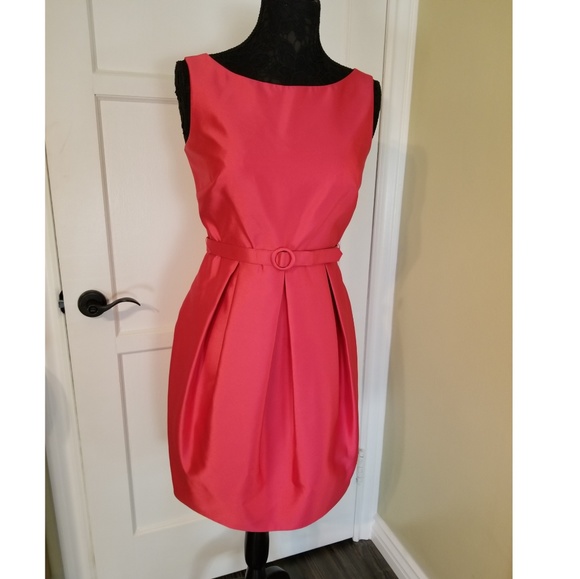 Eliza J Dresses & Skirts - Eliza J Red Sleeveless Cocktail dress